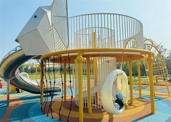 不锈钢滑梯厂家